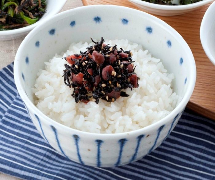 ＜十二堂えとや＞梅の実ひじき販売
