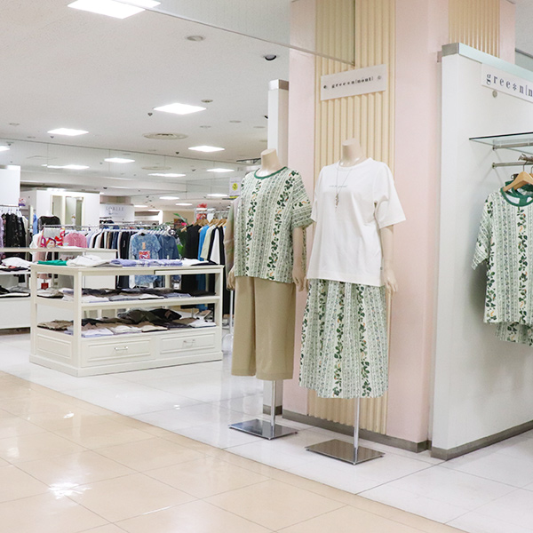 大きいサイズの婦人服