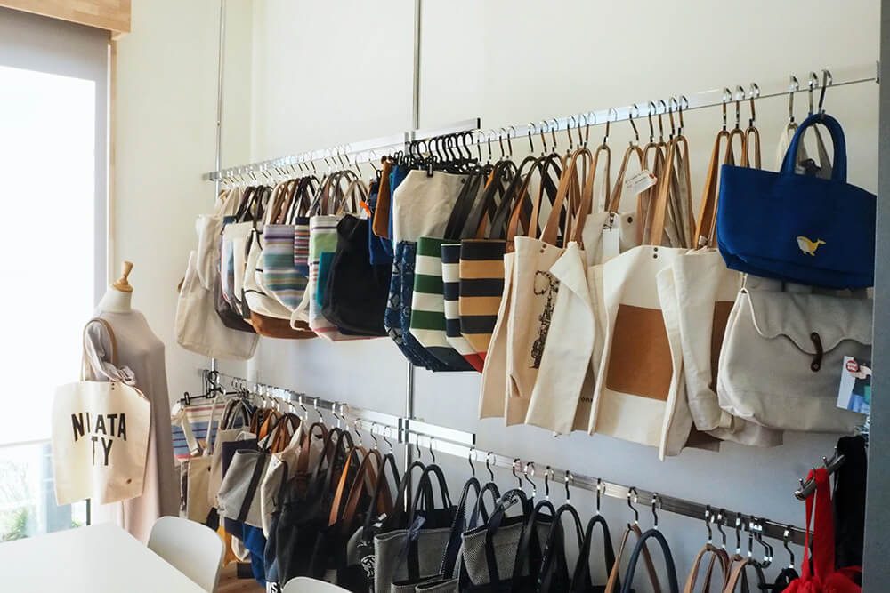 item-list__bg-img